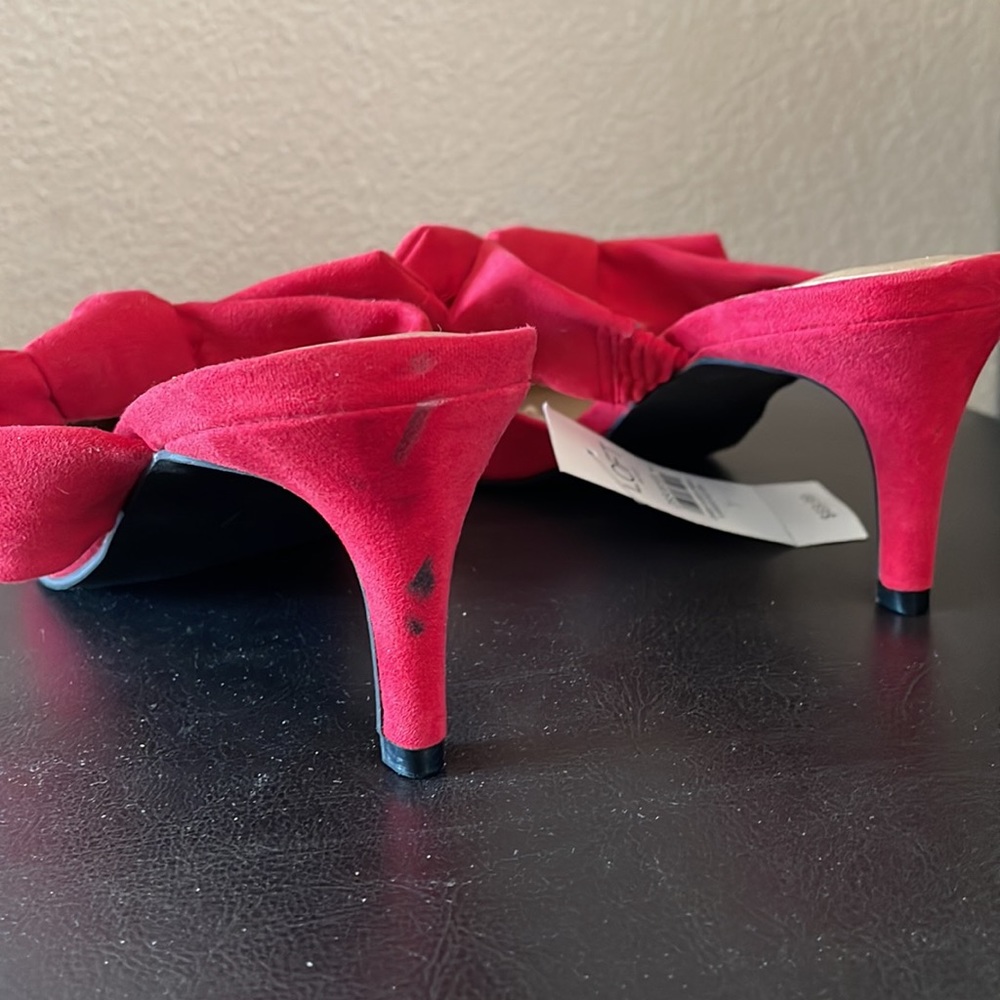 Red Loft Slip-on Shoes - Picture 3 of 3